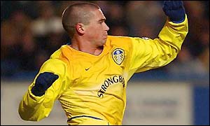 Harry Kewell celebrates his goal