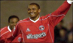 Shaun Bartlett celebrates