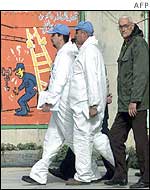 Weapons inspectors in Iraq