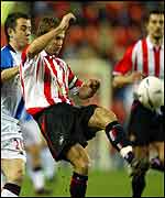 David Thompson tackles Sunderland's Michael Gray