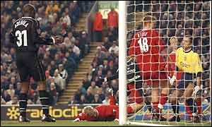 Adebola misses a chance