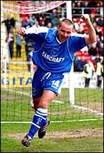 Rochdale boss Paul Simpson