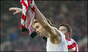 Jo Tessem celebrates after he makes it 2-0 to Southampton 