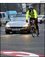 Cyclist at Hyde Park Corner