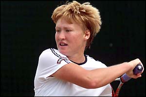 2001 - Elena Baltacha faces Angelique Widjaja of Indonesia in the semi-final of the girls championship at Wimbledon