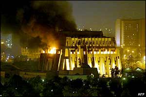 A building in Baghdad's presidential compound on fire, 22 March
