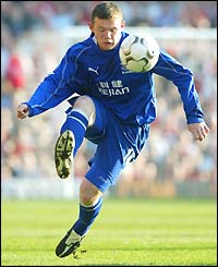 Wayne Rooney on the ball for Everton