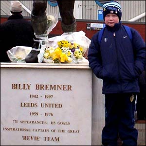Billy Bremner's statue