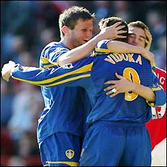 Viduka scores his first goal of the match to the delight of team-mates