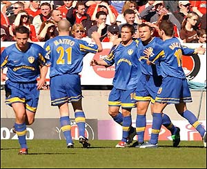 Kewell makes it six goals for Leeds