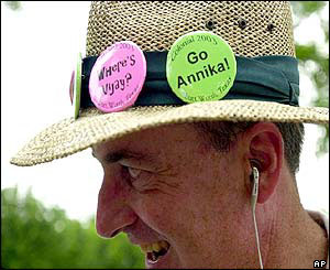 A Sorenstam fan gives his support to the women's world number one