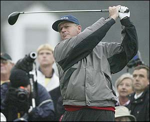 Sandy Lyle gets the 67th Masters underway