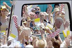 The Pope arrives in Dubrovnik 