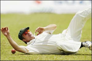 Steve Waugh pulls off some heroics in the field
