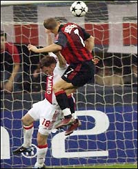 Andriy Shevchenko scores the second for Milan after 64 minutes to put them 2-1 up