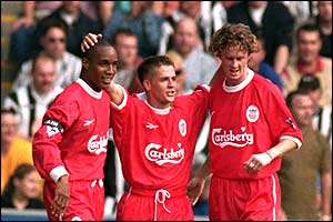 Owen celebrates with Paul Ince and Steve McManaman after scoring a hat-trick as Liverpool beat Newcastle 4-1 on 30 August 1998