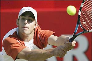 Roddick hits some stunning winners