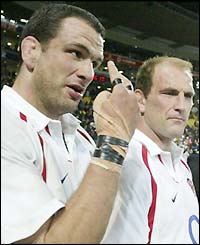 Martin Johnson orders his team to concentrate