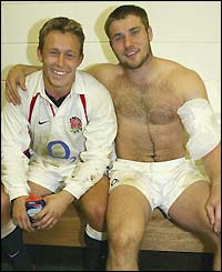 Jonny Wilkinson and Ben Cohen celebrate