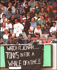 English fans have a message for New Zealand's Jonah Lomu ahead of the semi-final in Cape Town