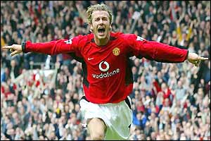 David Beckham celebrates after his goal against Charlton
