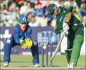 Imran Nazir starts at the crease