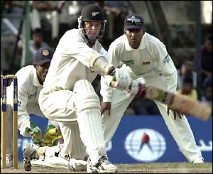 Opener Mark Richardson takes on the Sri Lankan attack