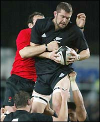 Reuben Thorne wins the line-out ball