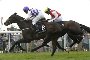 Indian Creek pips Bollin Eric to win the Hardwicke Stakes 