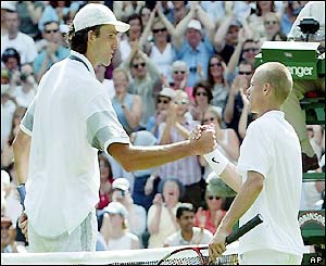 Ivo Karlovic knocks out defending champion Lleyton Hewitt
