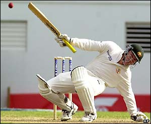 Stuart MacGill evades a Lawson delivery