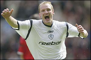 Bolton midfielder Per Frandsen celebrates opening the scoring after 10 minutes