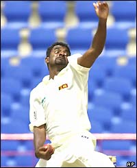 Sri Lankan spinner Muttiah Muralitharan bowls