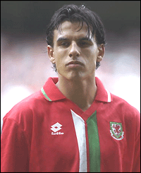 Chris Coleman prepares for a Welsh international 
