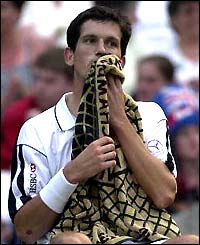 Tim Henman on the brink of Wimbledon defeat in 2000 