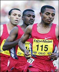 Ethiopia's Kenenisa Bekele wins the 5000m