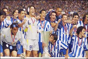 FC Porto lift the 2003 Uefa Cup