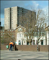 Stonebridge by Anne Hurst