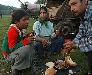 Breakfast from an iron pot