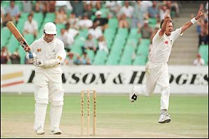 South Africa's Craig Matthews dismisses Stewart for 41 in Durban