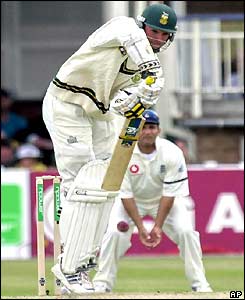 Graeme Smith plays a defensive shot