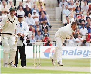 Gough is out to stop Smith and Gary Kirsten who resume at the crease