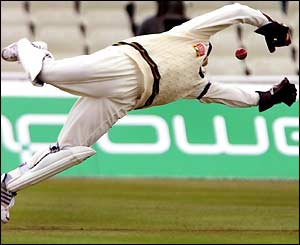 South Africa wicketkeeper Mark Boucher leaps for the ball