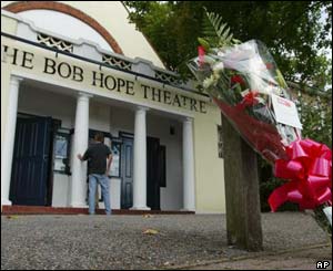 A floral tribute is left at the Bob Hope Theatre in the comedian's birthplace of Eltham