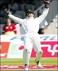 Mark Boucher celebrates taking the wicket of Nasser Hussain