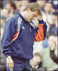 Glenn holds his head after Tottenham's 2-1 defeat to Arsenal in the 2001 FA Cup semi-finals