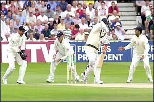 Jacques Rudolph edges James Kirtley and is caught behind by Alec Stewart