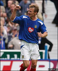 Sheringham scores for Portsmouth
