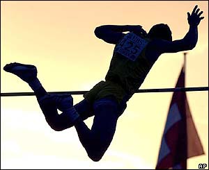 Italian Giuseppe Gibilisco crosses the bar during the men's pole vault 