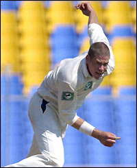 New Zealand bowler Jacob Oram